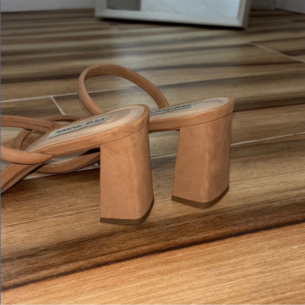 Steve Madden Brown Strappy Heels - Picture 3 of 4